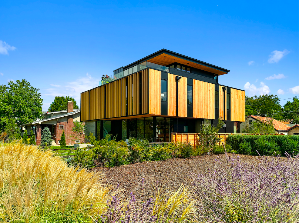 milehimodern Presents Architectural Masterpiece in Washington Park